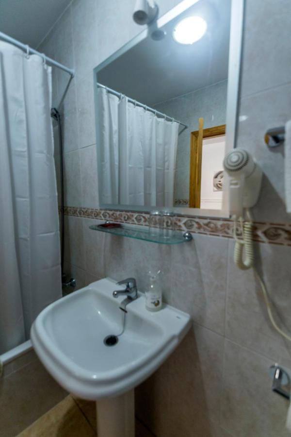 Hostal San Ramon Marbella Zewnętrze zdjęcie